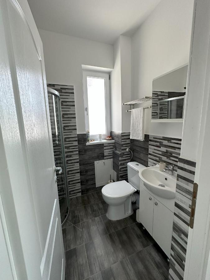 Elisio - Maple House Apartment Ghimbav Exterior foto