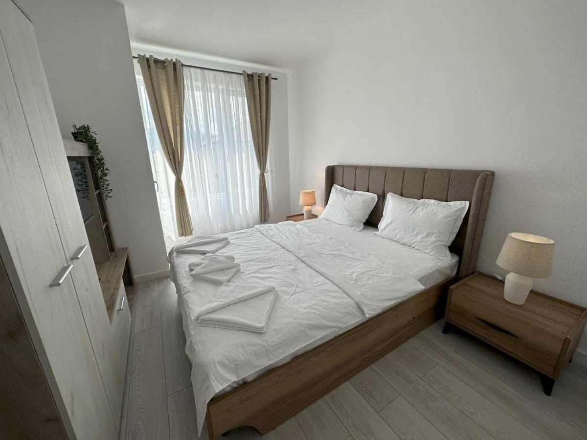Elisio - Maple House Apartment Ghimbav Exterior foto