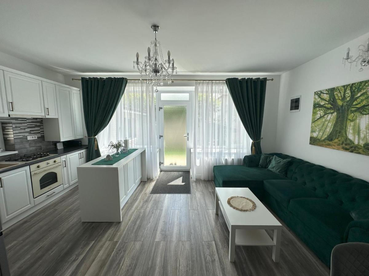 Elisio - Maple House Apartment Ghimbav Exterior foto